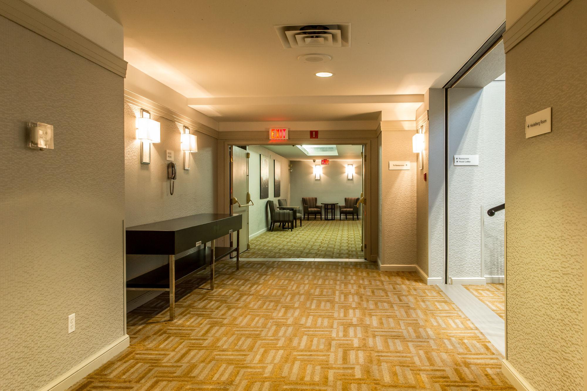 Courtyard By Marriott Kitchener Ξενοδοχείο Εξωτερικό φωτογραφία