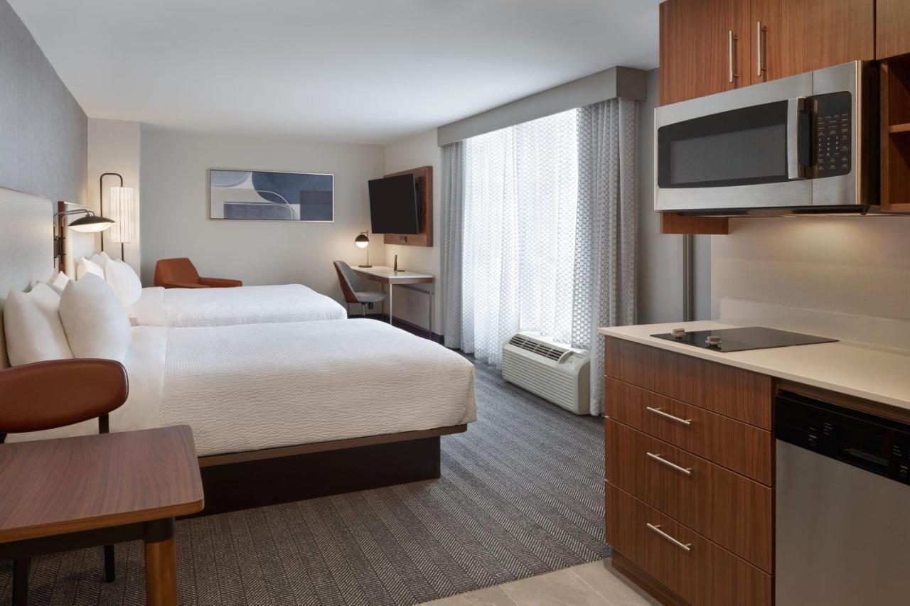 Courtyard By Marriott Kitchener Ξενοδοχείο Εξωτερικό φωτογραφία