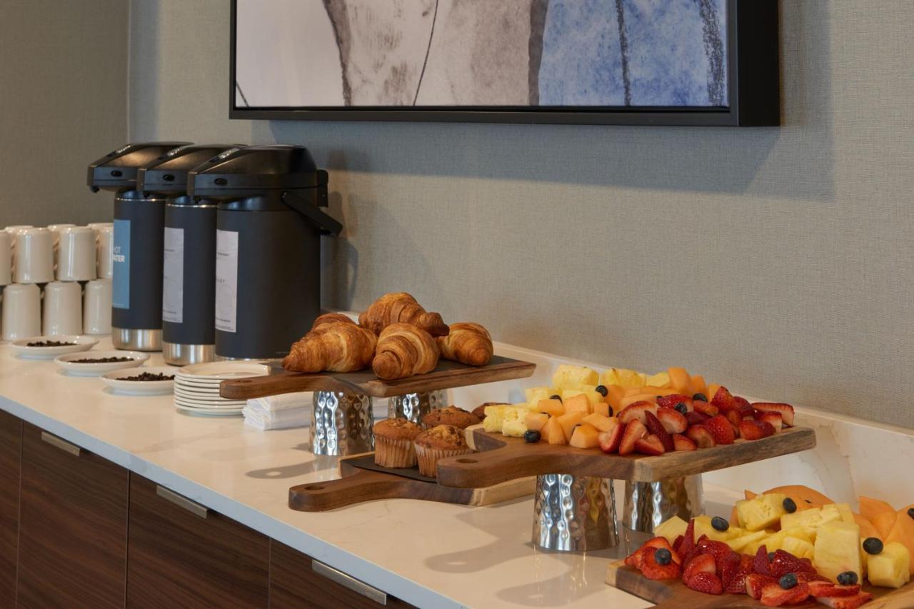 Courtyard By Marriott Kitchener Ξενοδοχείο Εξωτερικό φωτογραφία