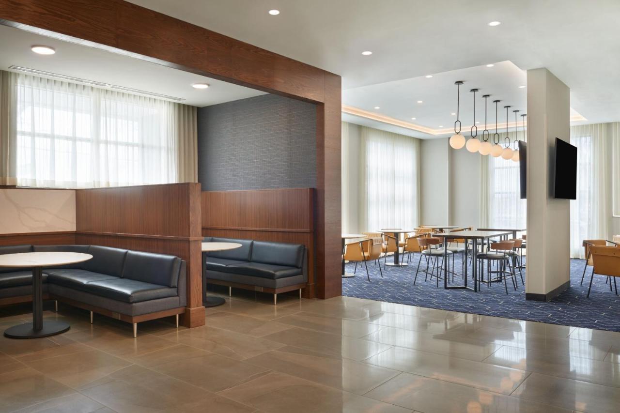 Courtyard By Marriott Kitchener Ξενοδοχείο Εξωτερικό φωτογραφία
