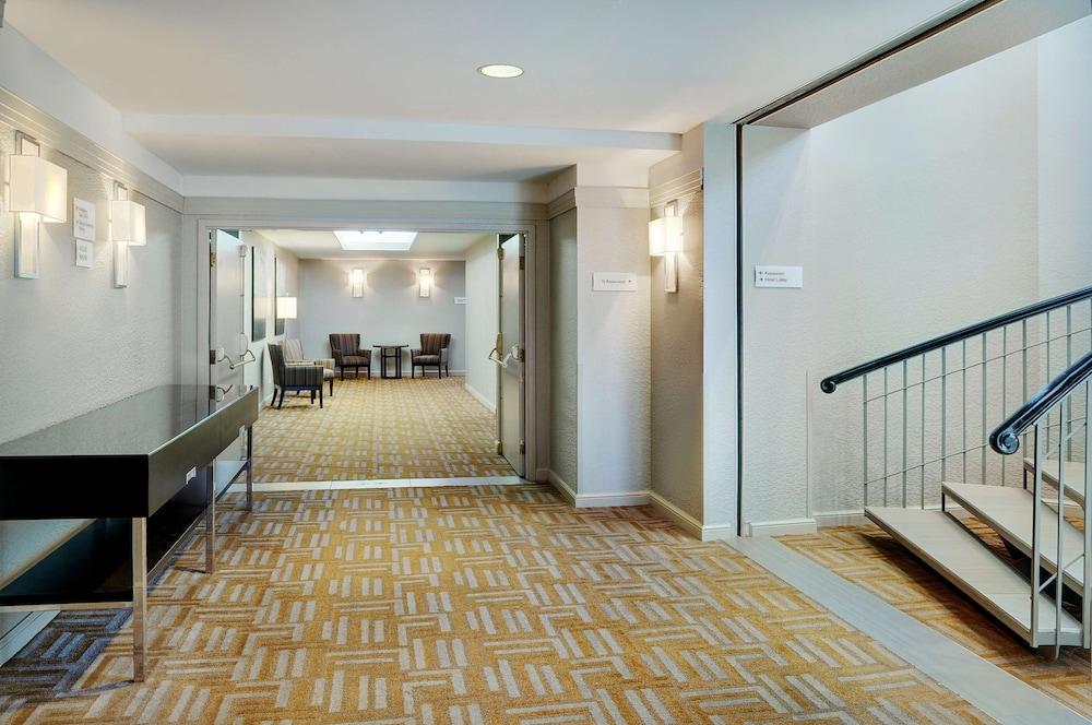 Courtyard By Marriott Kitchener Ξενοδοχείο Εξωτερικό φωτογραφία